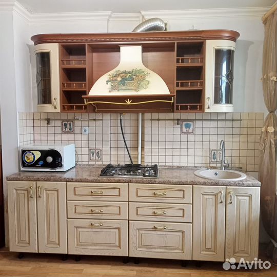 Кухонный гарнитур бу в хорошем состоянии