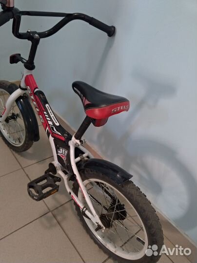 Детский велосипед 16