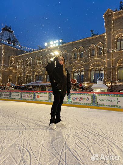 Тренер по фигурному катанию