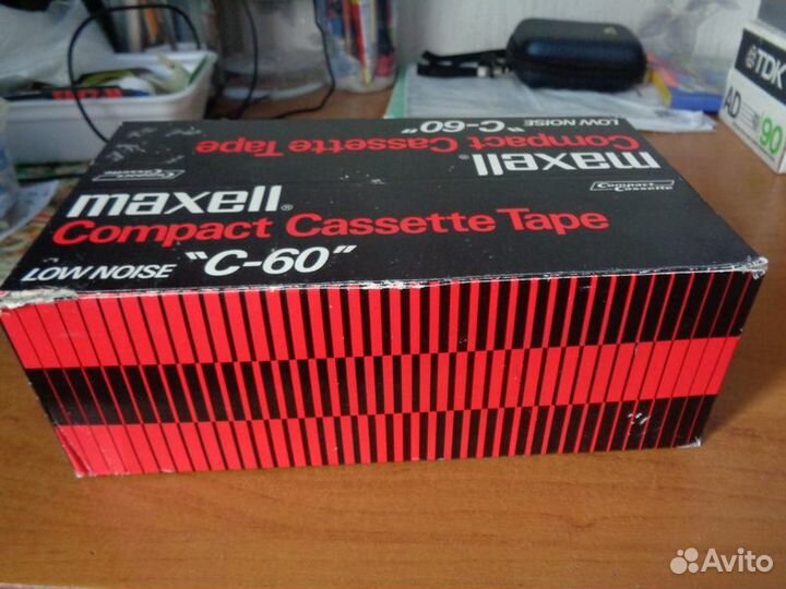 Коробка - блок из под аудиокассет Maxell c-60