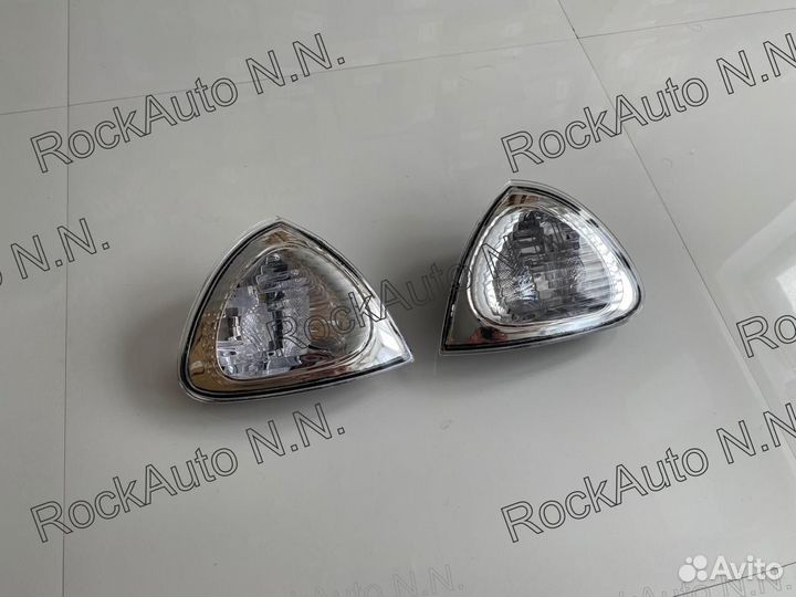 Габарит (2шт) Toyota Avensis / Caldina - хром