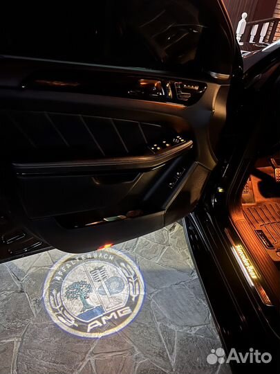 Подсветка проекция в двери Mercedes 4шт