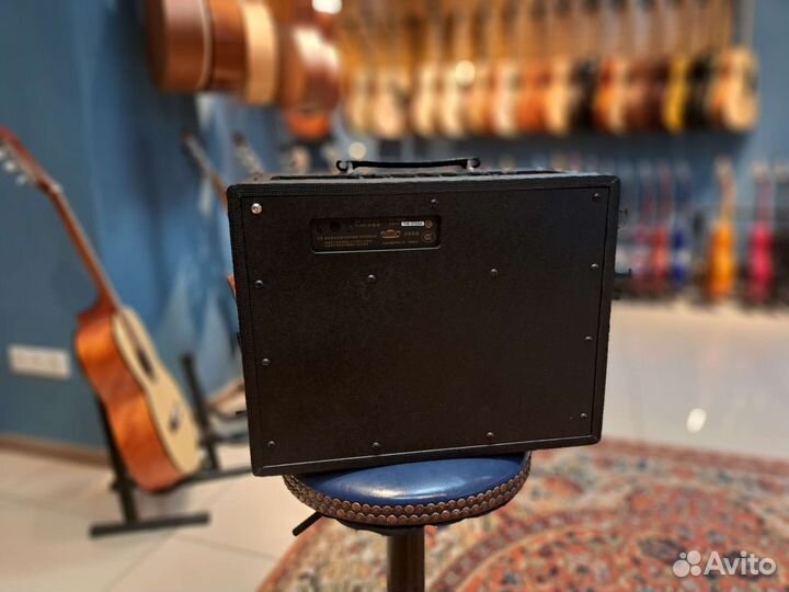 Гитарный комбоусилитель VOX