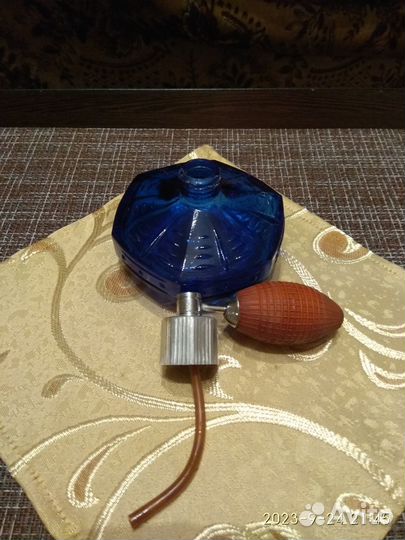 Пульверизатор для одеколона, винтаж, синее стекло