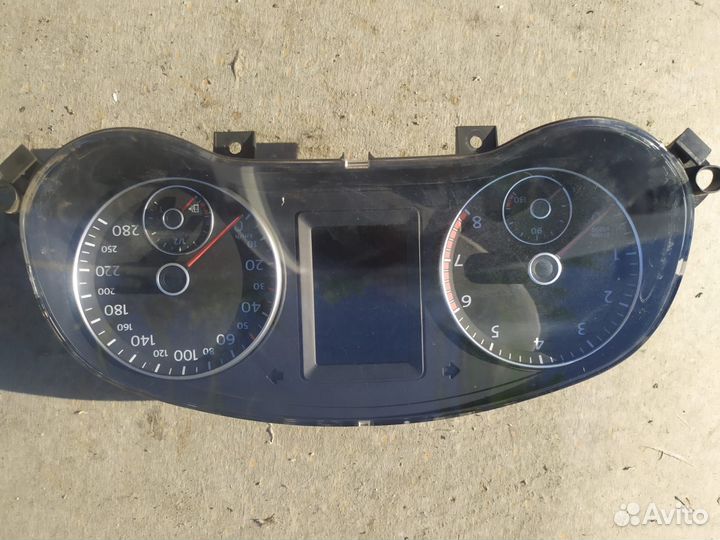 Панель приборов Volkswagen Jetta 2014 МКПП