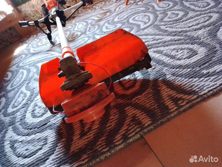 Бензотриммер б/у Кратон ggt 52