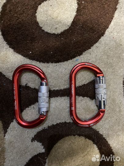 Карабины для альпинизма