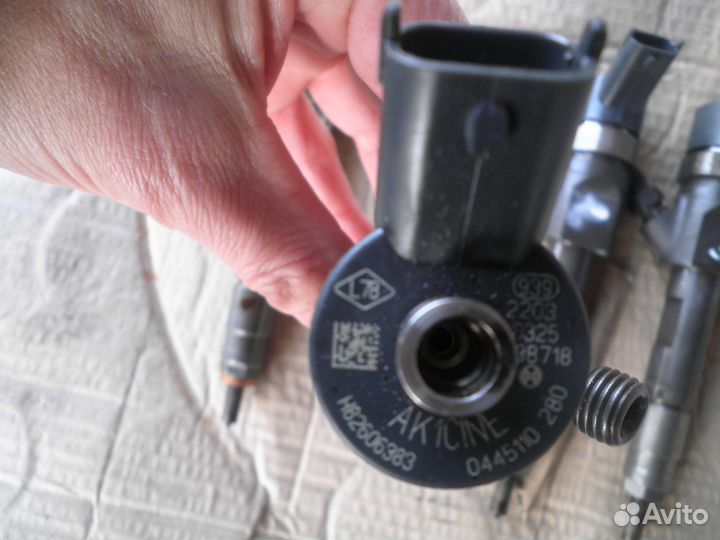 Рено трафик 1.9 DCI 2001-2006г. - форсунки б/у