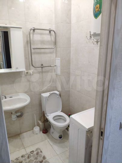 1-к. квартира, 42 м², 1/3 эт.