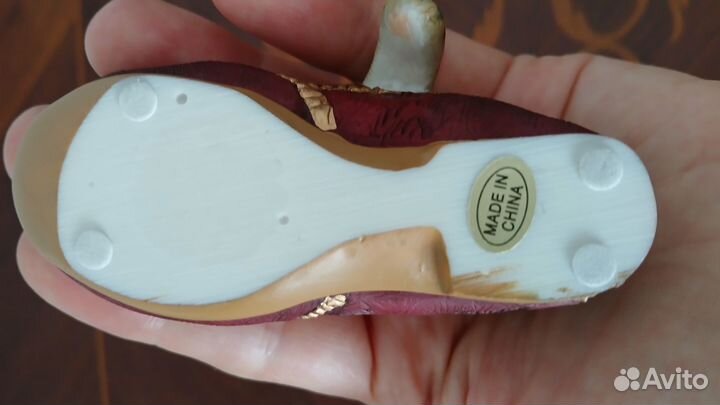 Статуэтка спящий котёнок