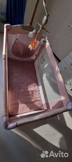 Детская кровать манеж с пеленальным столиком