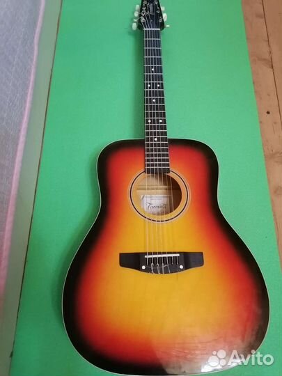 Акустическая семиструнная гитара бу