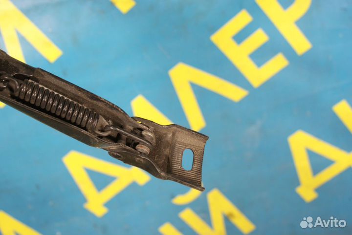 Поводок заднего дворника Volkswagen passat b5