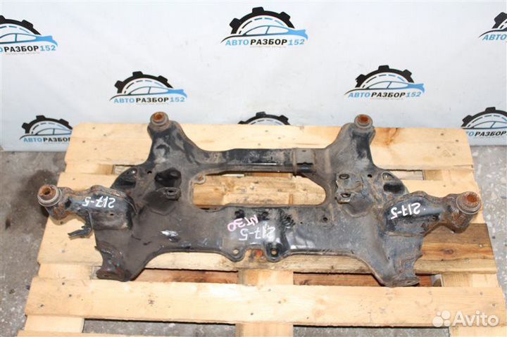 Подрамник передний Nissan X-Trail NT30 QR20DE