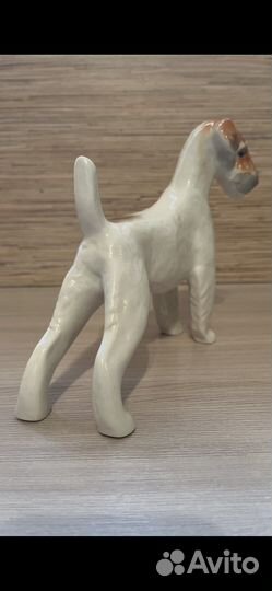 Фарфоровая статуэтка « Фокс-терьер» лфз СССР
