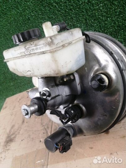 Вакуумный усилитель тормозов Mercedes-Benz S-Class