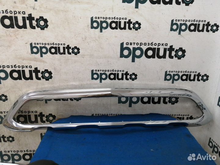 Накладка на юбку переднего бампера хром