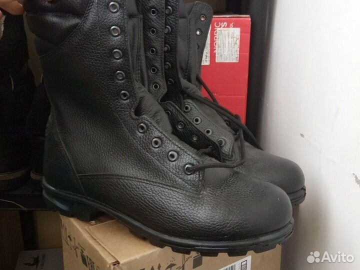 Берцы кожаные