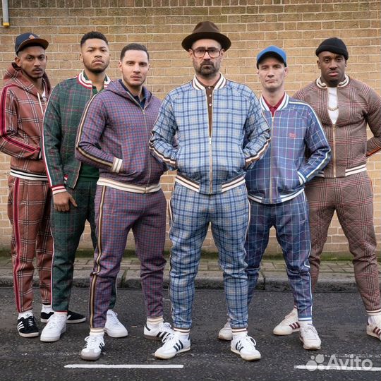 Костюм из фильма Джентельмены Lonsdale Оригинал