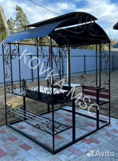 Беседка с мангалом