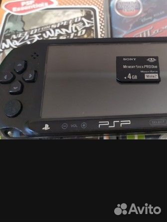 Портативная Sony PSP E1004