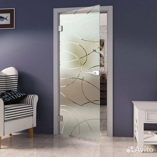 Дверь стекло