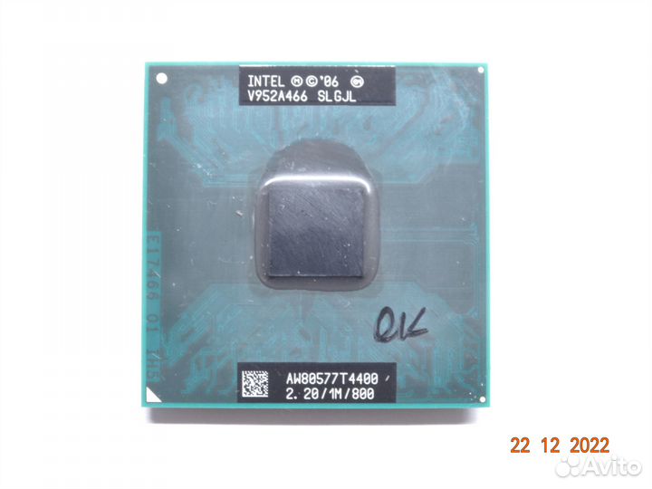 Двухъядерный процессор Intel Pentium T4400 (slgjl)