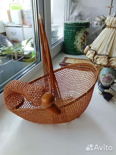 Корзинка Лебедь и банка колекционная