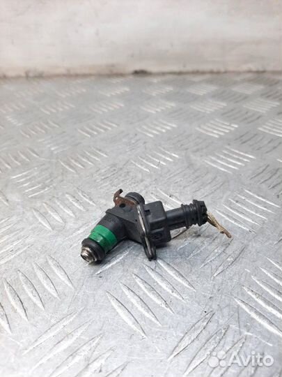 Форсунка Renault Megane кабриолет 2.0 F4R770 2006