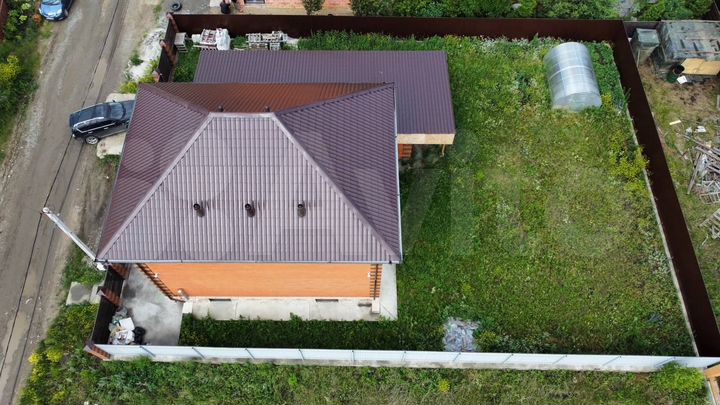 Коттедж 256,4 м² на участке 6,7 сот.