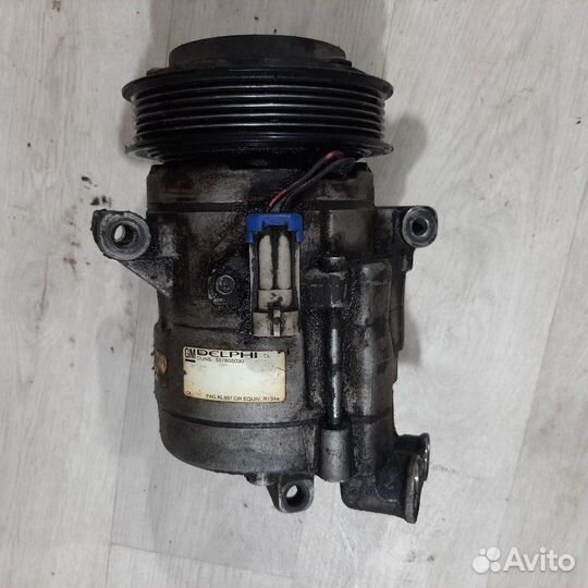 Компрессор кондиционера Chevrolet Aveo T300 2012