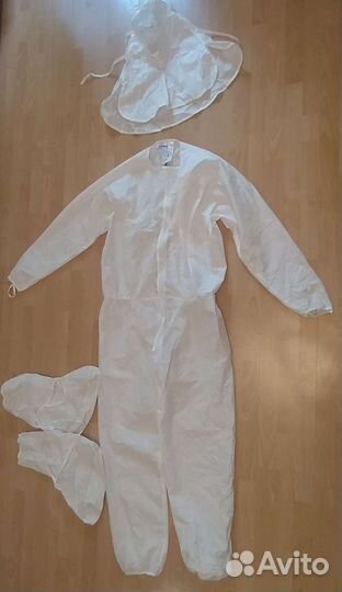 Защитный костюм