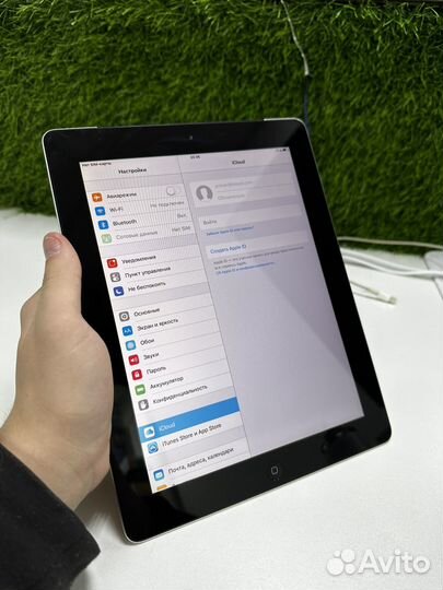 iPad 2 32gb WiFi + Cellular