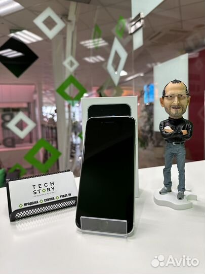 iPhone SE (2020), 128 ГБ