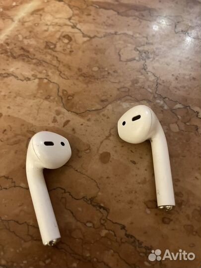 Оригинальные наушники Apple AirPods 2 без кейса