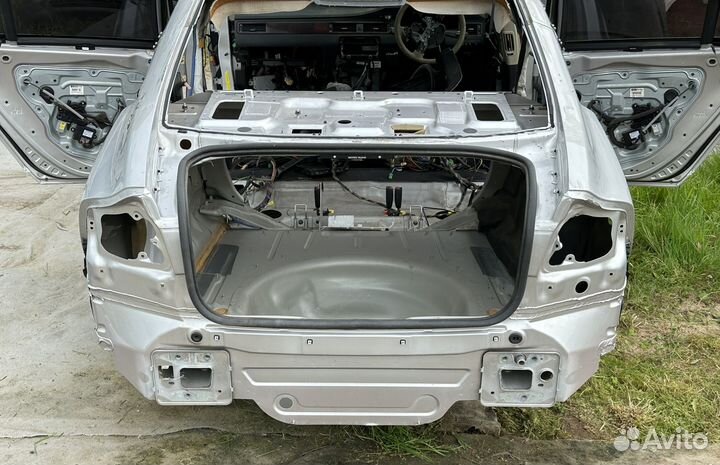 Задняя часть кузова Volvo S80 II