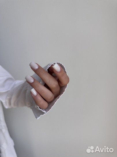 Маникюр с покрытием гель-лак