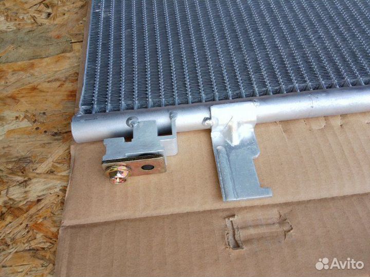 Радиатор кондиционера Chevrolet Cruze 2009-2016