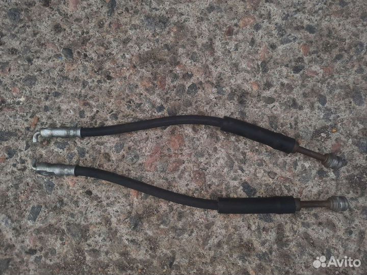 Задние тормозные шланги Mazda3 BM Mazda6 GJ