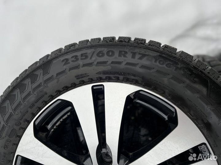 Nokian Tyres Hakkapeliitta 7 SUV 235/60 R17