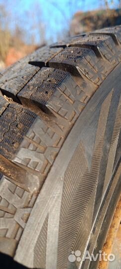 Bridgestone Blizzak Revo GZ 185/70 R14