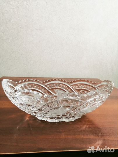 Ваза хрустальная