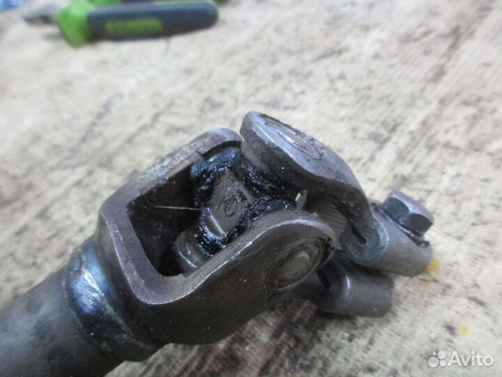 Кардан рулевой Kia RIO 2005-2011 (563701G000)