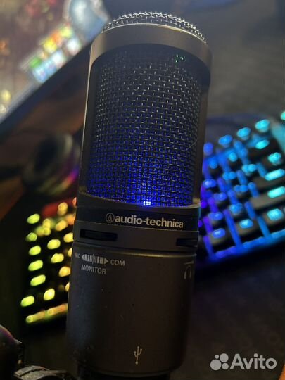 Микрофон студийный