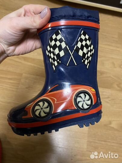 Резиновые сапоги