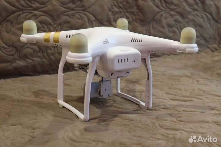 Квадрокоптер DJI Phantom 3 professional