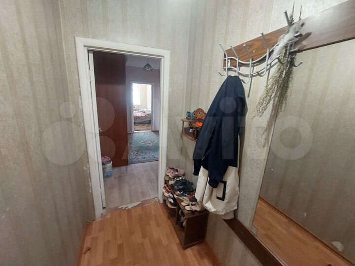 2-к. квартира, 58 м², 3/6 эт.