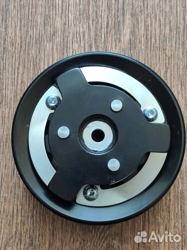Шкив кондиционера VW Skoda Audi Seat Sanden PXE16