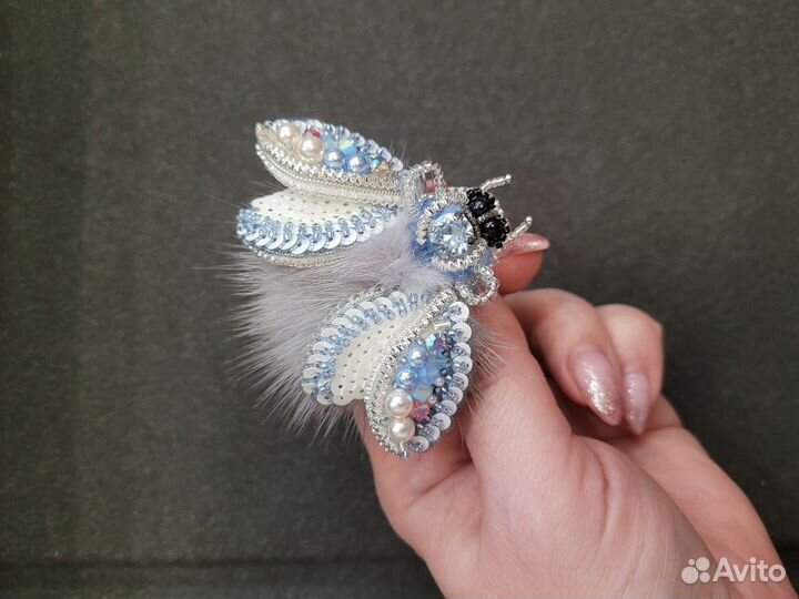 Набор брошей. Брошь жук