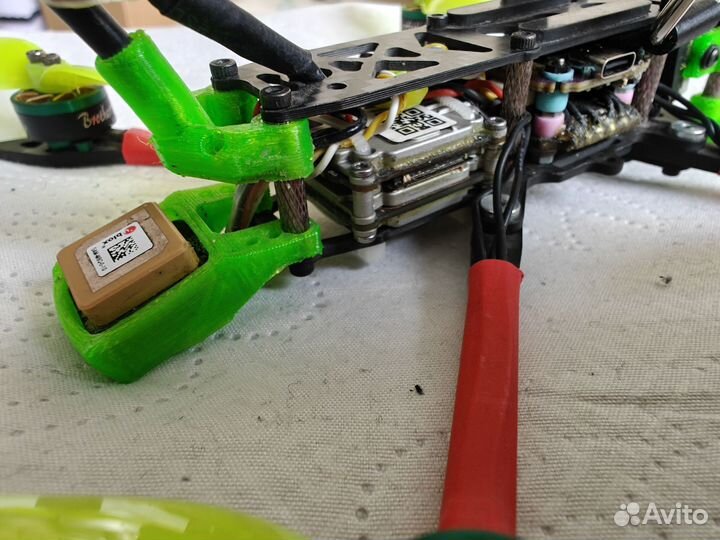 Fpv дрон квадракоптер на цифре